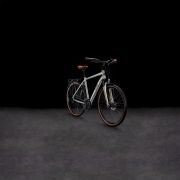 Touring Pro 62 cm pearlysilver´n´black